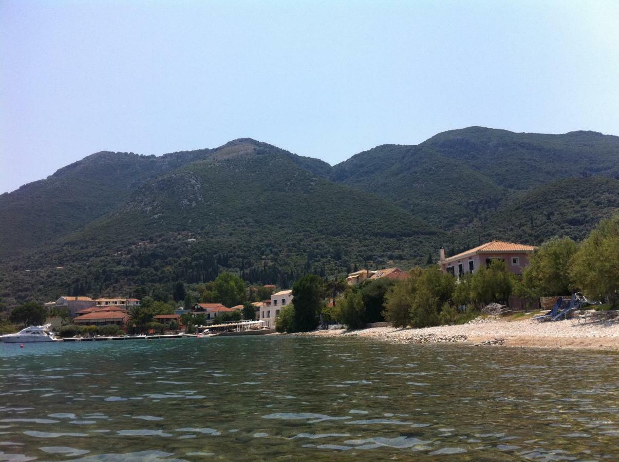 Lefkada Beachfront Apartment Nikiana Dış mekan fotoğraf