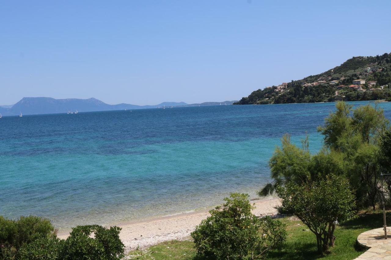 Lefkada Beachfront Apartment Nikiana Dış mekan fotoğraf